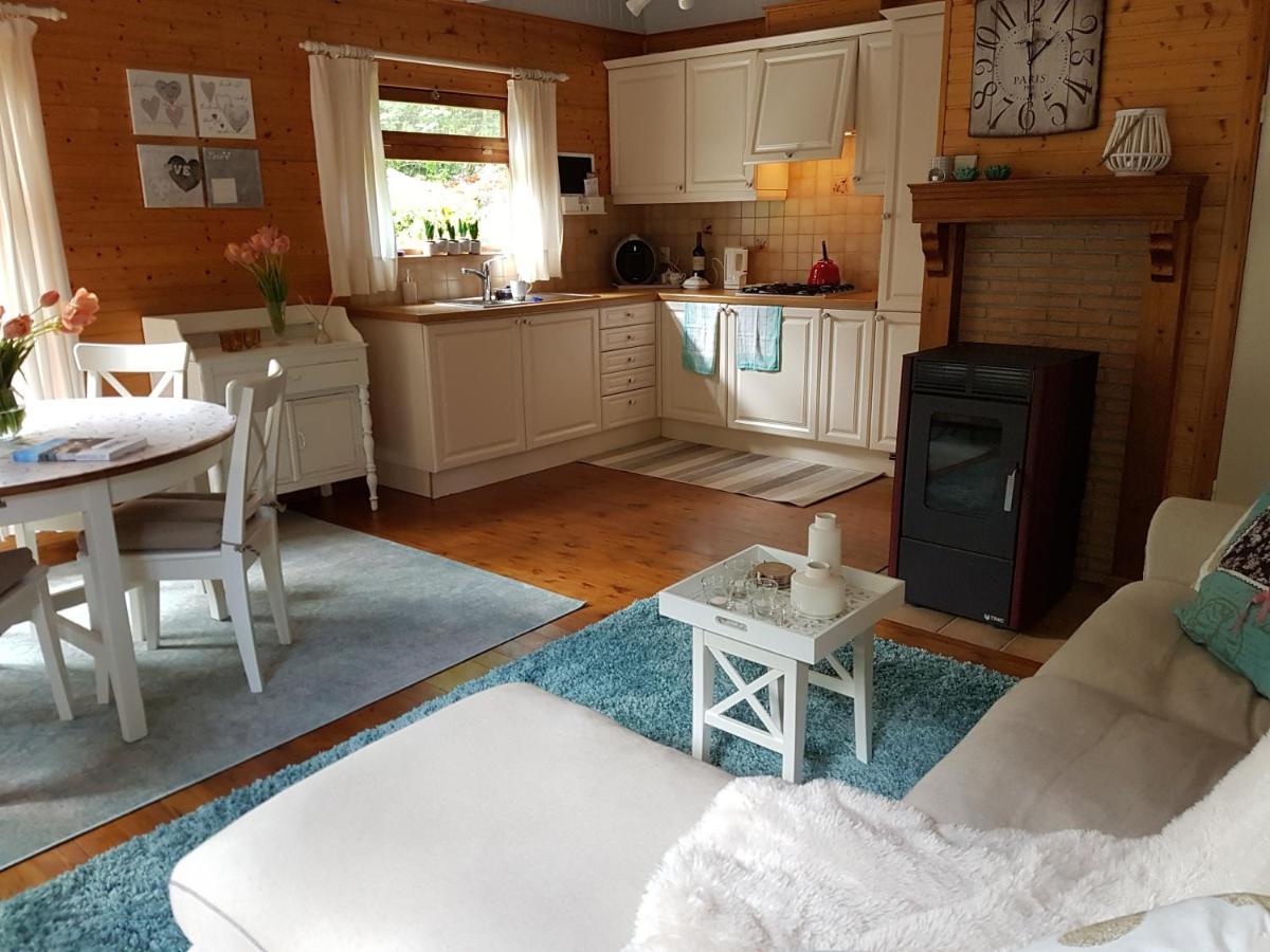 Charme Chalet Zutendaal Kültér fotó